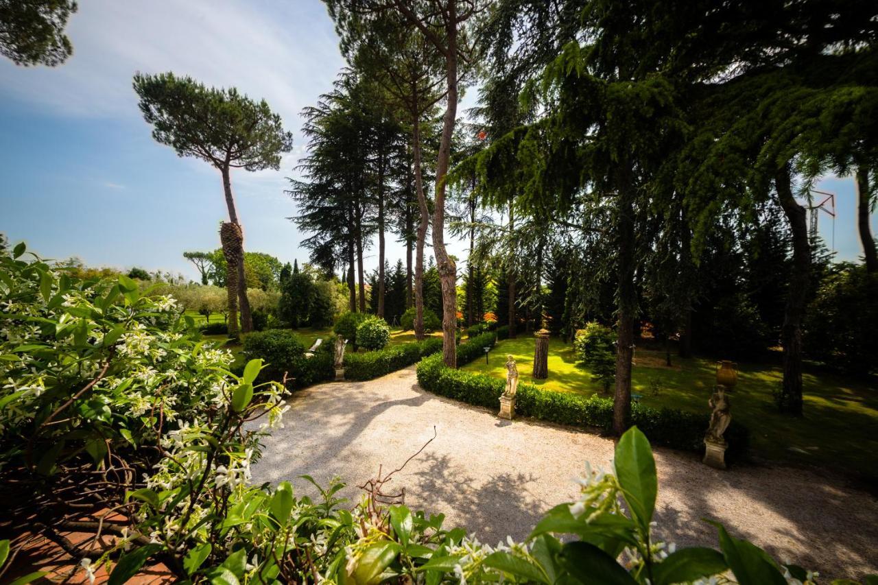 Bed and Breakfast Casa Matilde Mommio Екстер'єр фото